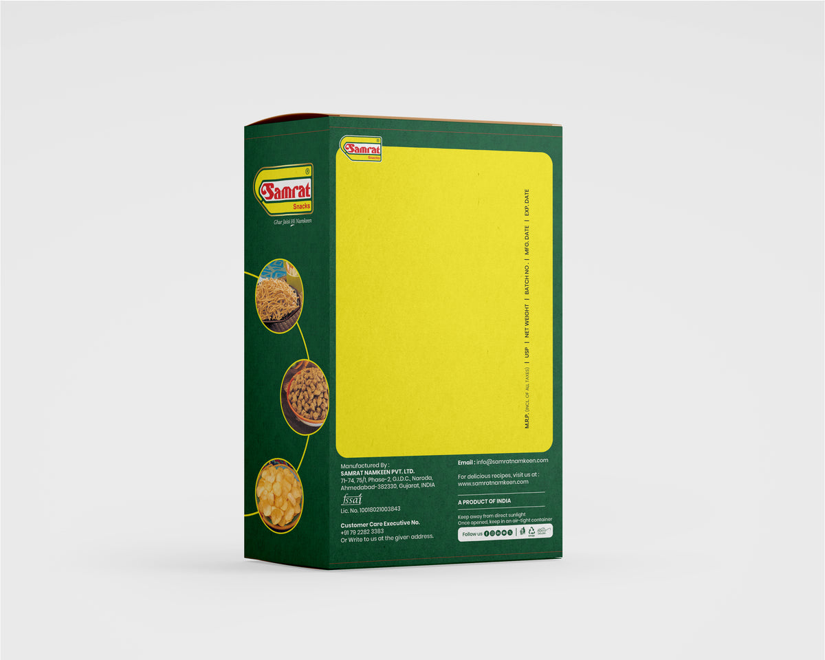 Samrat Namkeen Gift Box - Assorted Snack Hamper | Namkeen Combo Pack | Festival, Birthday & Wedding Gift | Ghar Jaisi Namkeen